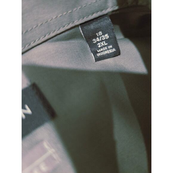 NWT Van Heusen Gray Men's Dress Shirt Fitted Wrinkle Free Size 2XL - Picture 4 of 5